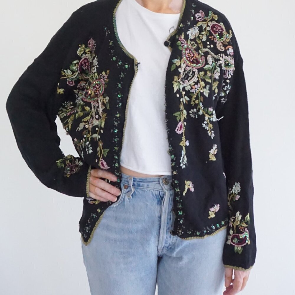 VTG Tiara Black Floral Embroidered Beaded Cotton Knit Jacket Grandmacore Roses M